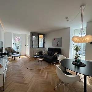 https://wohnperle_elboase_einzigartig_hochwertig_ruhig.dresdenhotels.net